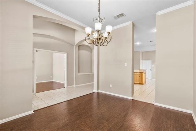 Building Photo - 1597 Castle Pines Dr