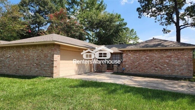 Building Photo - 2702 Foliage Green Dr