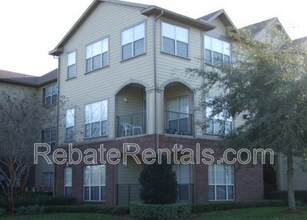 Building Photo - 7800 Point Meadows Dr