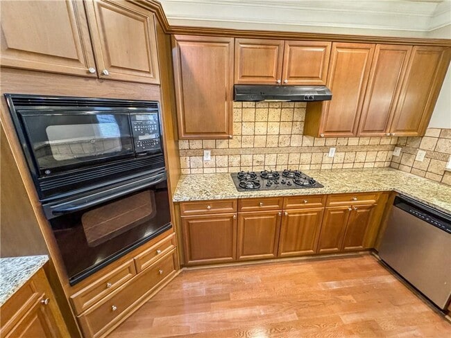 Building Photo - 2000 Sterling Ct