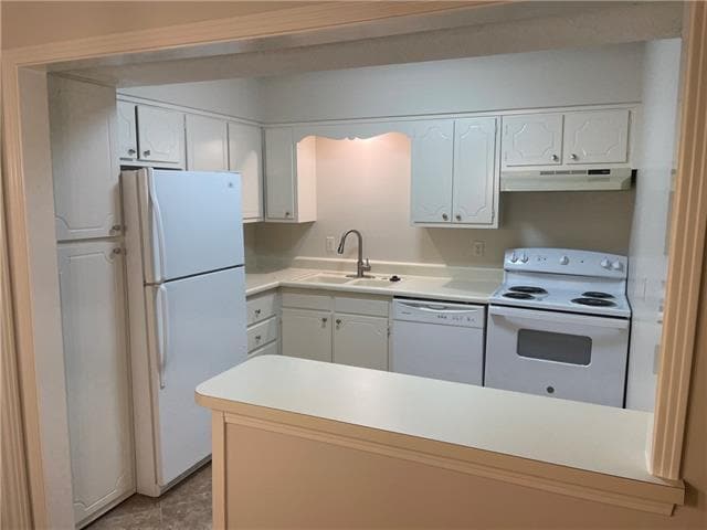 Building Photo - 2700 Whitney Pl