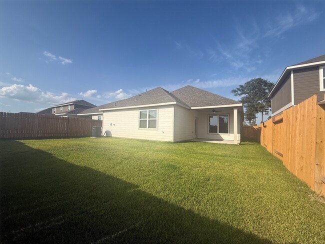 Building Photo - 15761 Bayberry Trce Dr