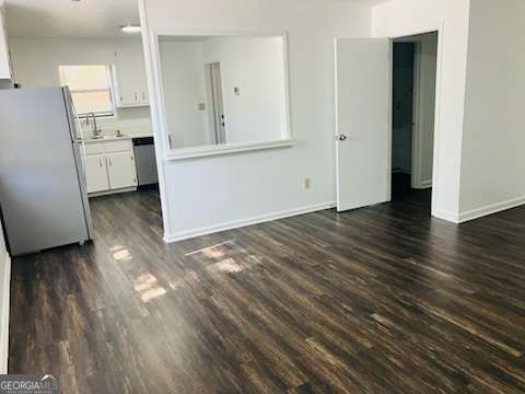 Building Photo - 125 Tanglewood Dr