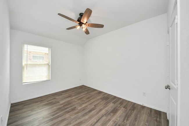 Building Photo - 7319 Bridal Ranch Dr