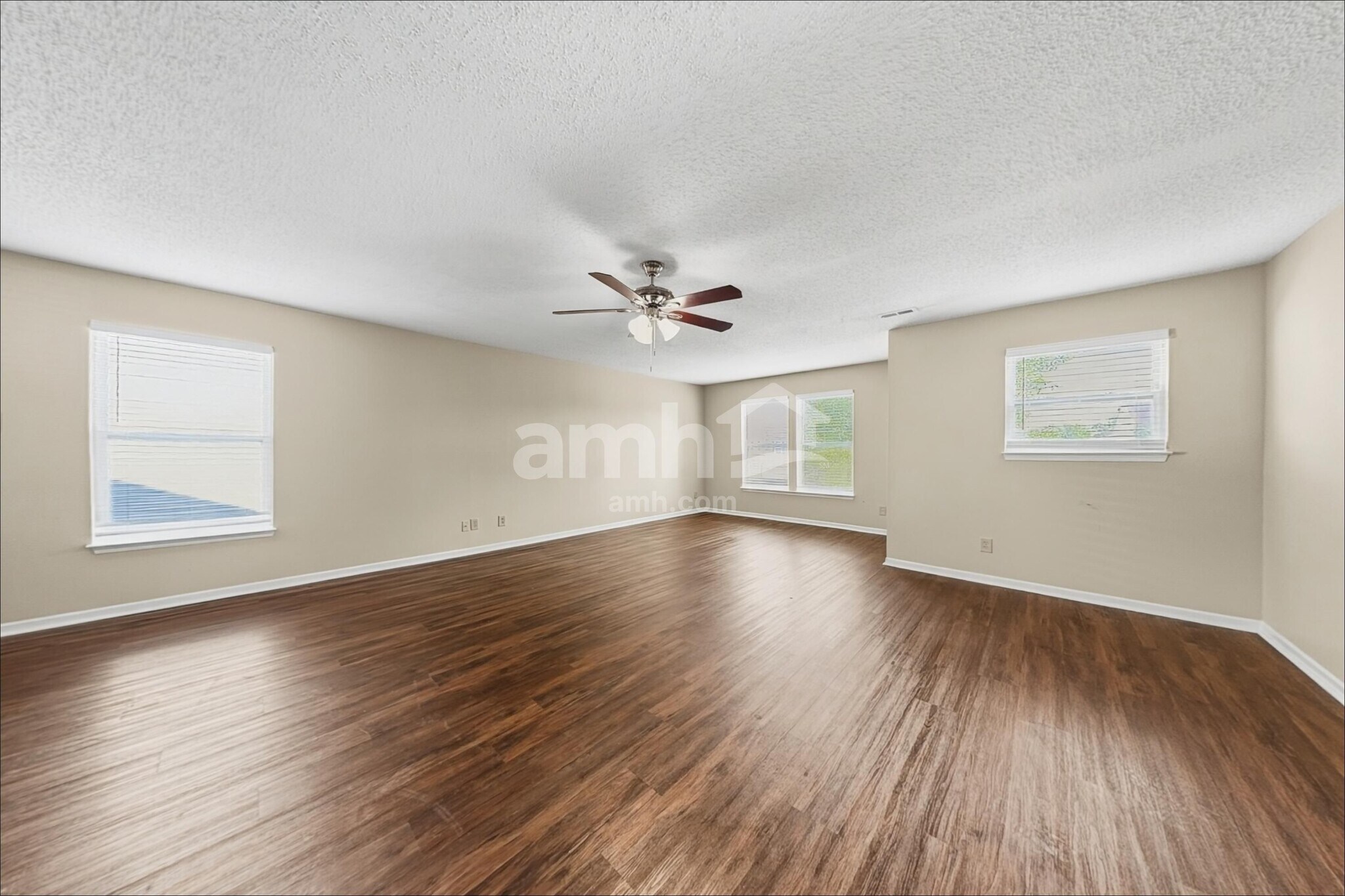 Building Photo - 8629 Blooming Grove Dr