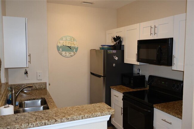 Building Photo - 5000 Culbreath Key Way