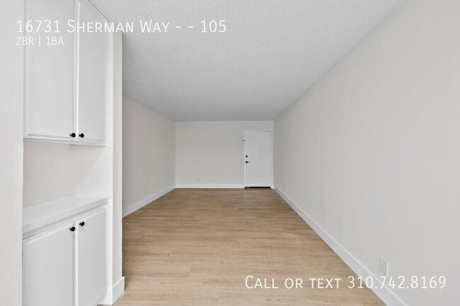 Building Photo - 16731 Sherman Way