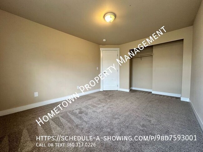 Building Photo - 6417 Barstow Ln SE