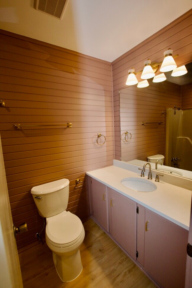 Building Photo - 1714 Aydlett Cir