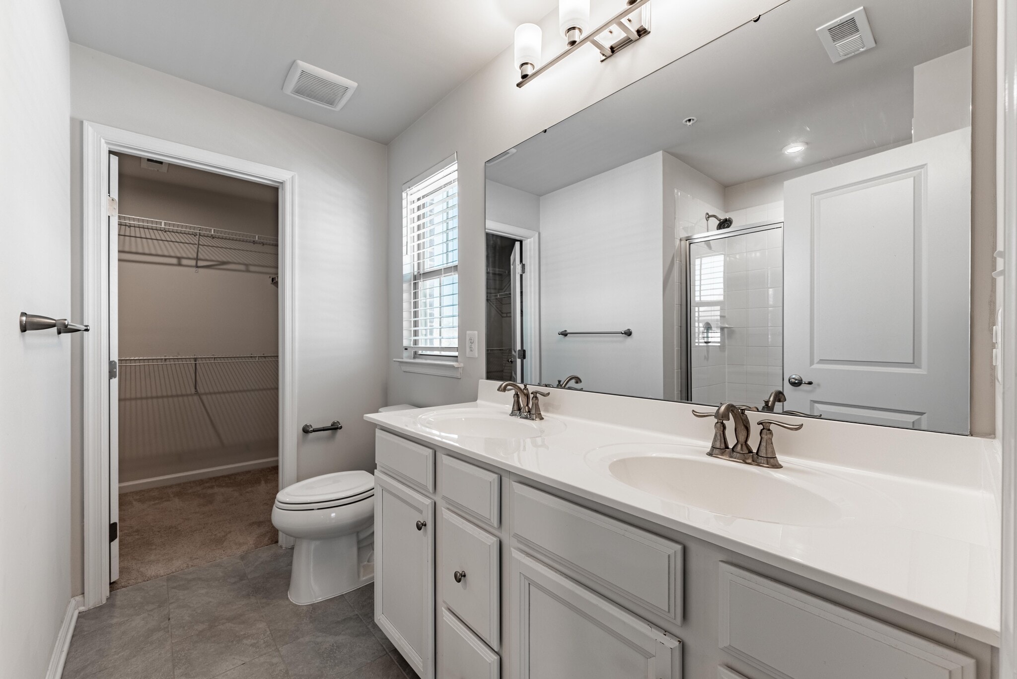 Building Photo - 201 S Macon St