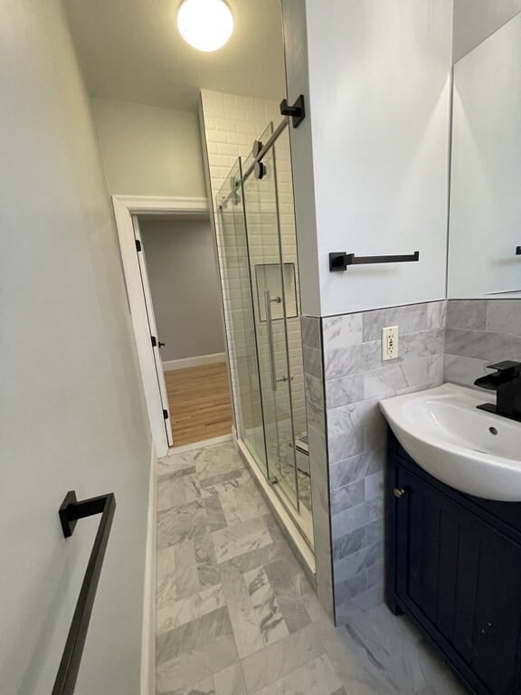 Building Photo - 86 Glenville Ave