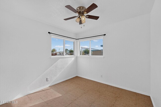Building Photo - 5108 Yvette Ave