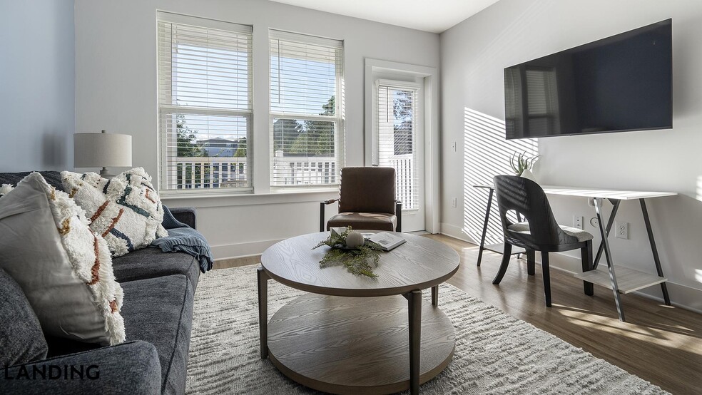 Building Photo - 5209 Craftsman Dr