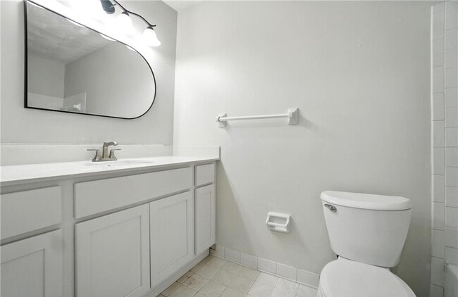 Building Photo - 2333 Meadows Landing