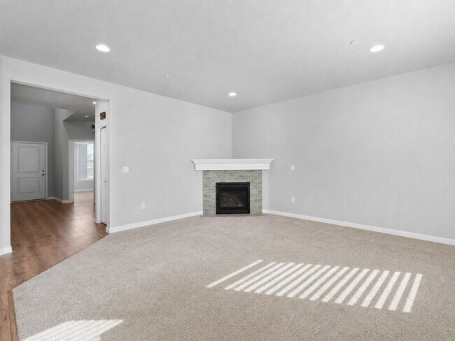 Building Photo - 7317 N 93rd Ave