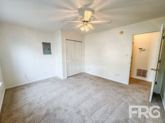 Building Photo - 4270 Williamsbrook Ln