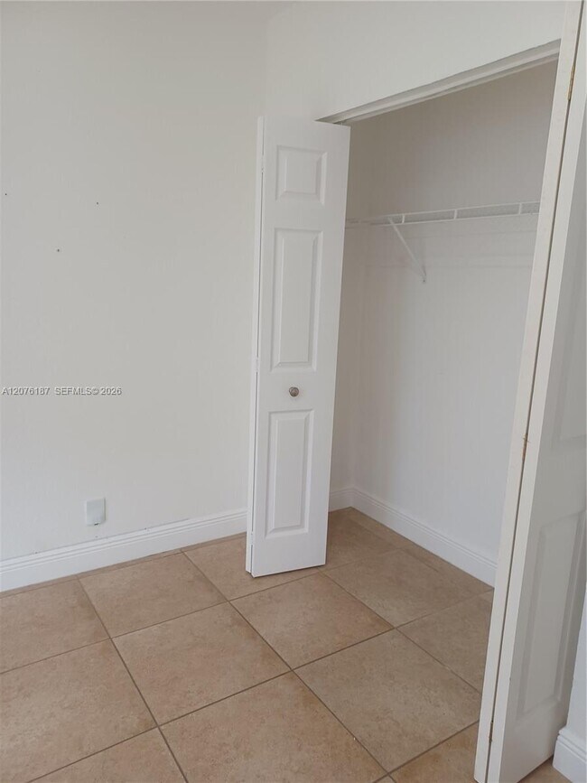 Building Photo - 12844 SW 256th Terrace