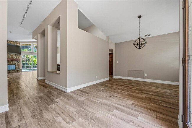 Building Photo - 18806 Chemille Dr