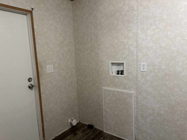 Building Photo - 4051 Stoneler Pl Ct
