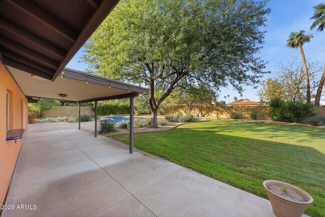 Building Photo - 11236 North 42nd Pl