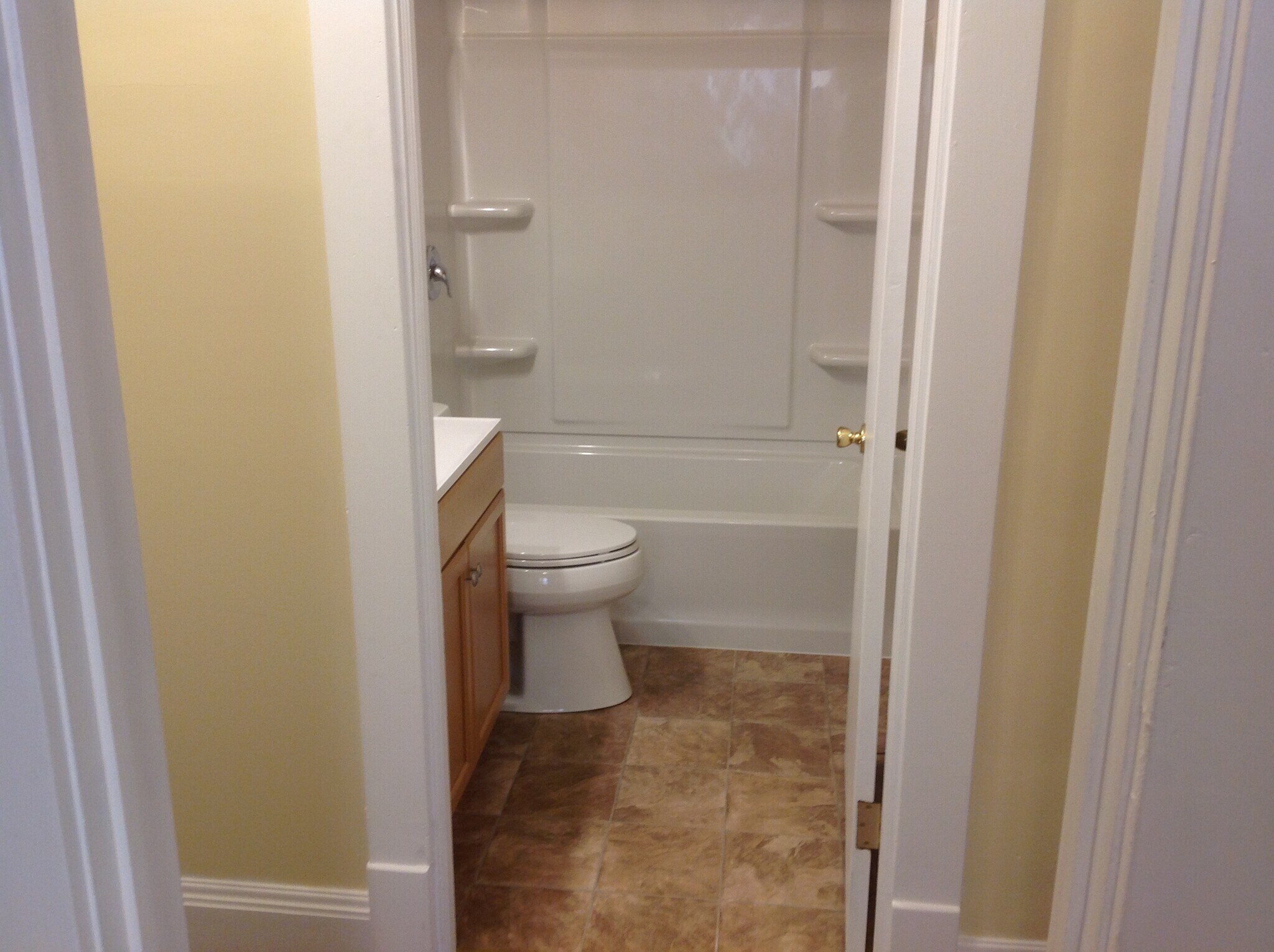 Building Photo - 4027 E 52nd St