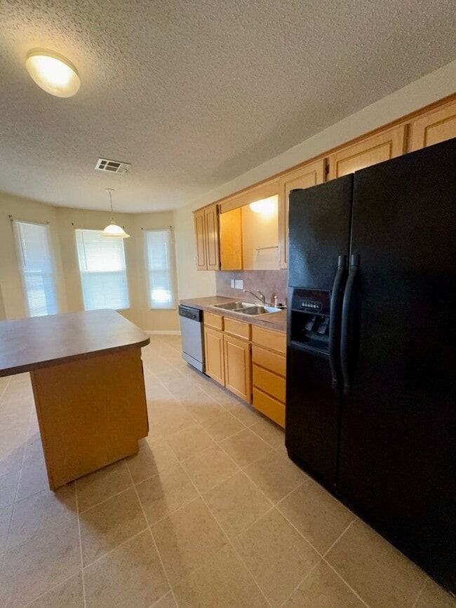 Building Photo - 4Bd/2Ba in Killeen, TX!