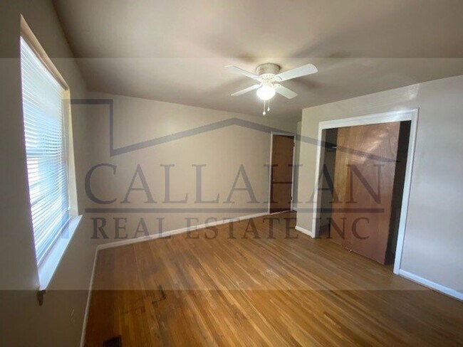 Building Photo - Park Hill 2 bedroom