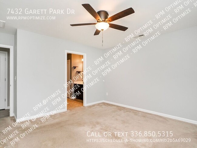 Building Photo - 7432 Garett Park Dr