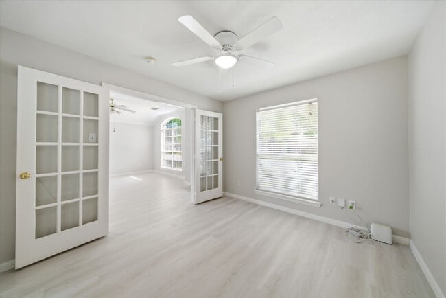 Building Photo - 15330 Geral Ln