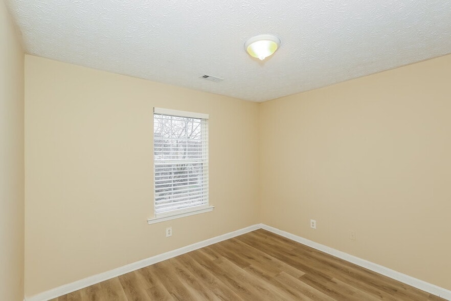 Building Photo - 252 Prescott Ct