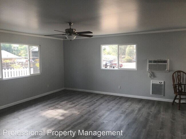 Building Photo - 3 br, 2 bath House - 4235 Prairie Rd