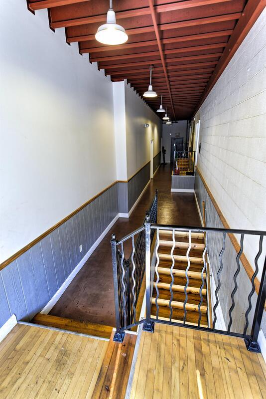 Building Photo - 252 S Florissant Rd