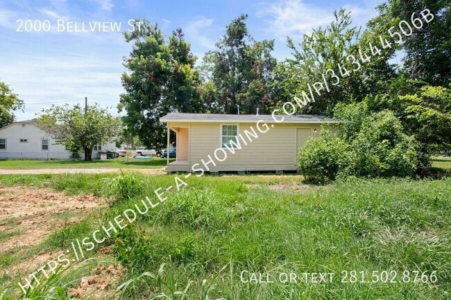 Building Photo - 2000 Bellview St