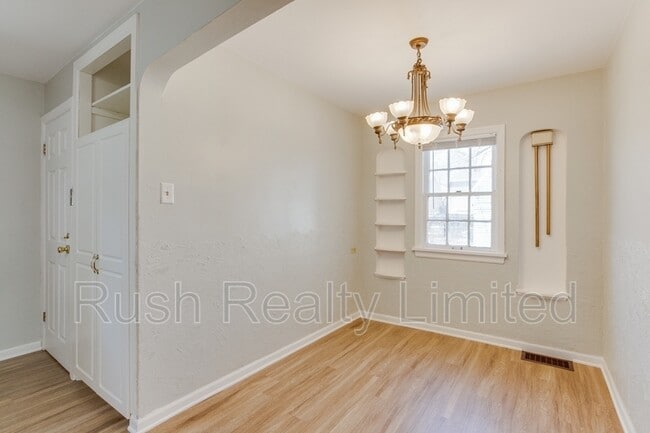 Building Photo - 3703 S Sherman St