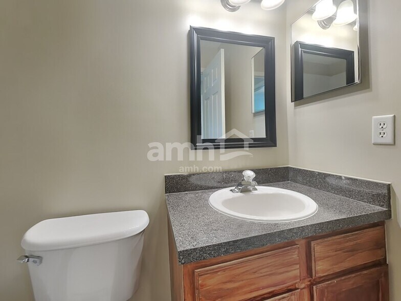 Building Photo - 3558 Brangus Ct