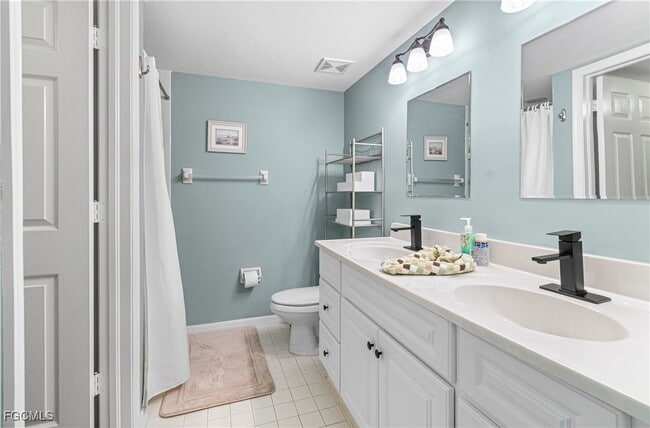 Building Photo - 28280 Pine Haven Way