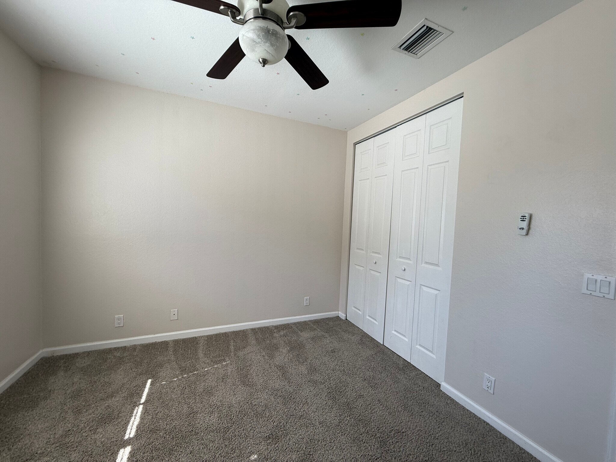 Building Photo - 7407 Briella Dr