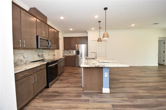 Building Photo - 1 Ziegler Pl