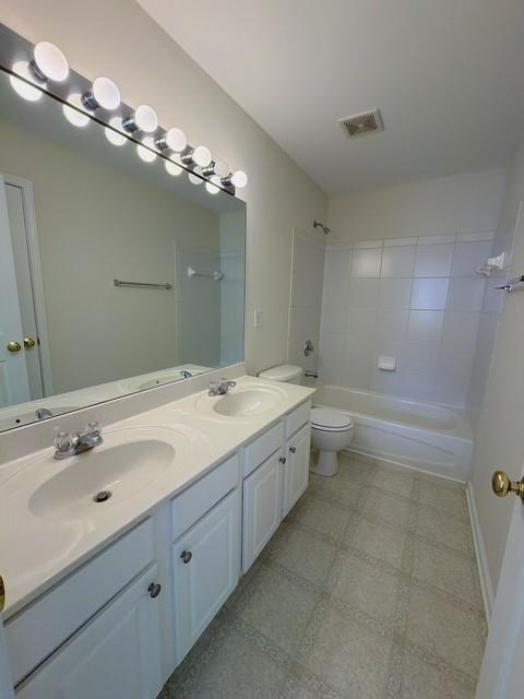 Building Photo - 1805 Montcliff Dr