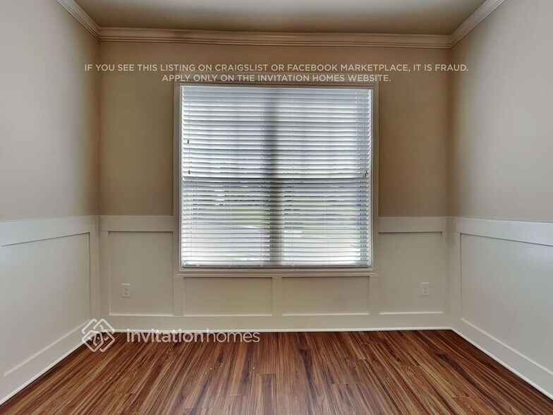 Building Photo - 105 Moss Dr