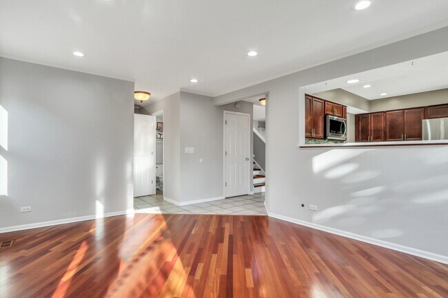 Building Photo - 1282 Berkshire Ln