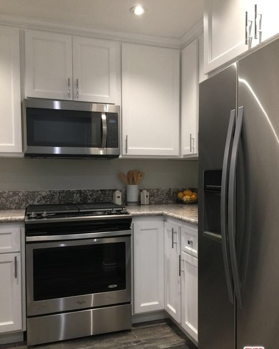 Building Photo - 1125 Pico Blvd