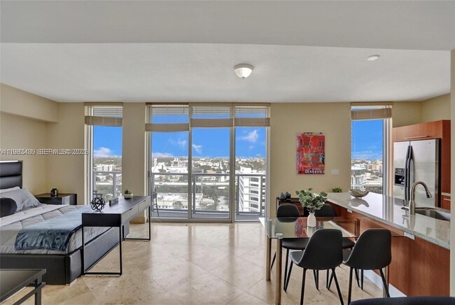 Building Photo - 185 SW 7th St