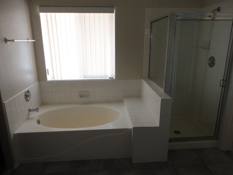 Building Photo - 6712 Rio Sands Ct