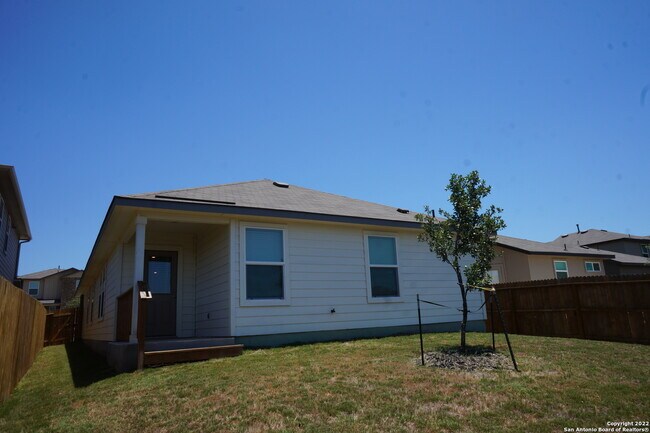 Building Photo - 3327 Stoney Knoll