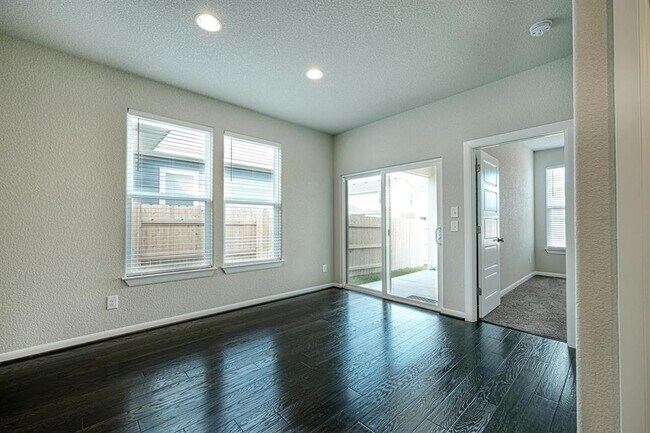 Building Photo - 7631 Europa Ave