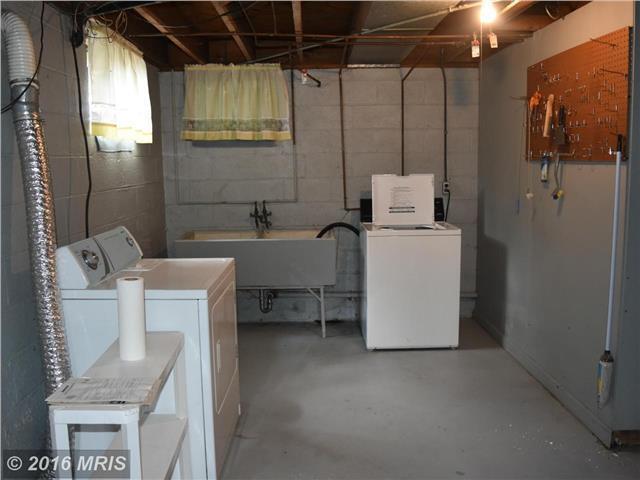 Building Photo - Coming Soon! UMW location!