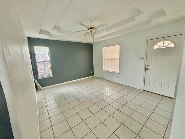 Building Photo - 3411 Morelos Dr