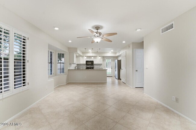 Building Photo - 5720 E Le Marche Ave