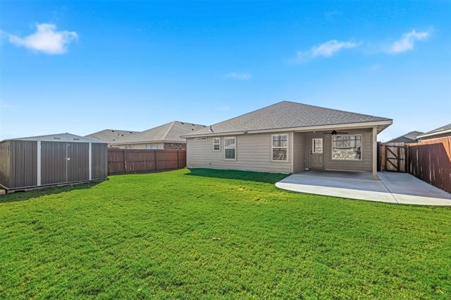 Building Photo - 405 Houndstooth Dr